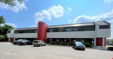 A look at Pikesville Professional Building commercial space in Pikesville