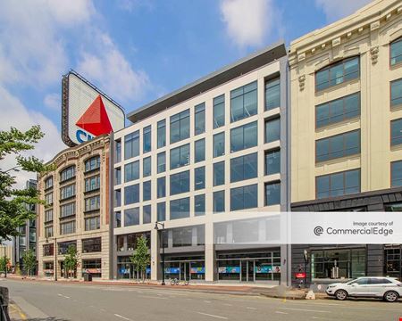 A look at Beacon @ One Kenmore Square commercial space in Boston