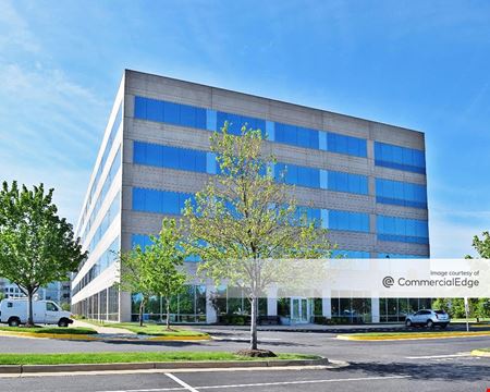 A look at Dulles Park Technology Center commercial space in Herndon