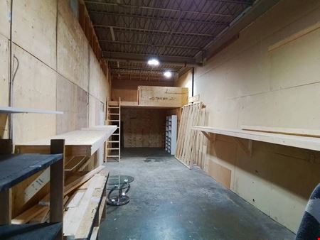 A look at 1,685 sqft shared industrial warehouse for rent in North York commercial space in Toronto