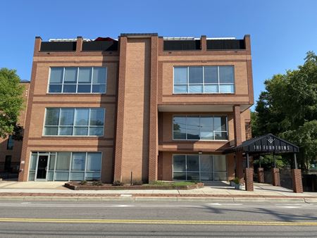 A look at 308 W Rosemary Street commercial space in Chapel Hill