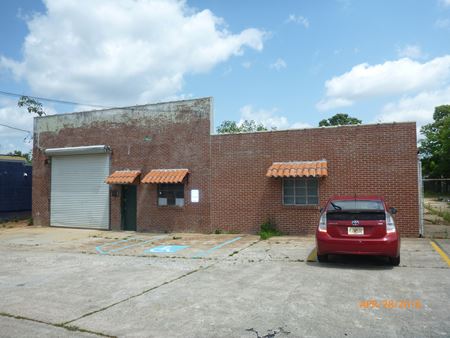 A look at 1557 Davis Ave SW Industrial space for Rent in East Point