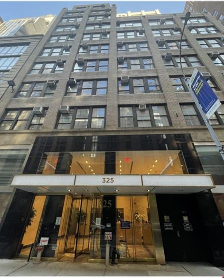 A look at 325 West 38th Street Commercial space for Rent in New York