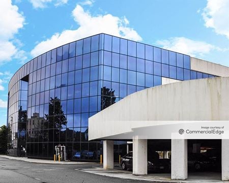 A look at 1121 Walt Whitman Road Office space for Rent in Melville