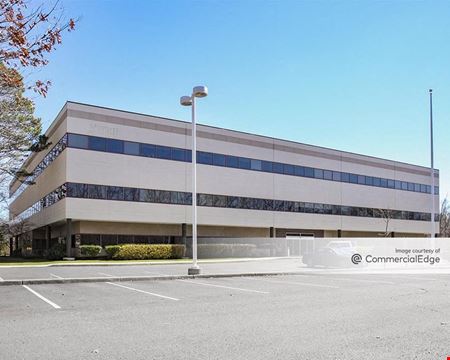 A look at 12 Christopher Way commercial space in Eatontown