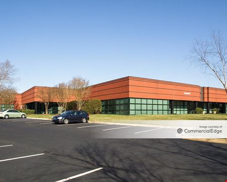Aerial Center Executive Park - 3000 Aerial Center Pkwy - Morrisville