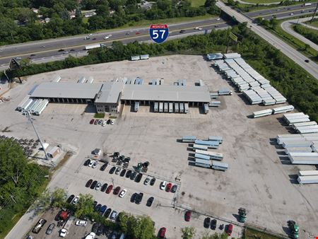 A look at 16100 S. Springfield Avenue commercial space in Markham