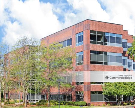 A look at Bluemound Office Plaza Office space for Rent in Brookfield