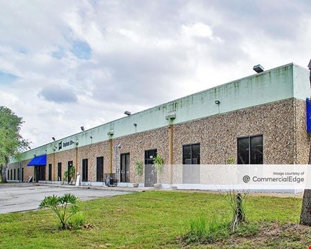 A look at Titan Building Industrial space for Rent in Kissimmee