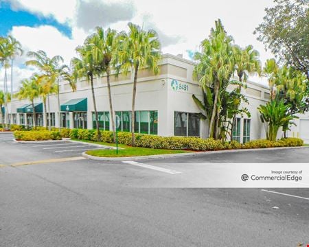 A look at Prologis Beacon Centre - 8491 NW 17th Street Industrial space for Rent in Miami