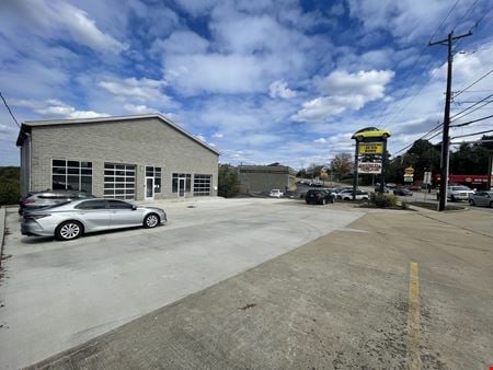 A look at 9,750 SF Showroom / Warehouse Bldg commercial space in Robinson Township