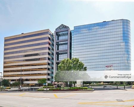 A look at Two Pershing Square commercial space in Kansas City