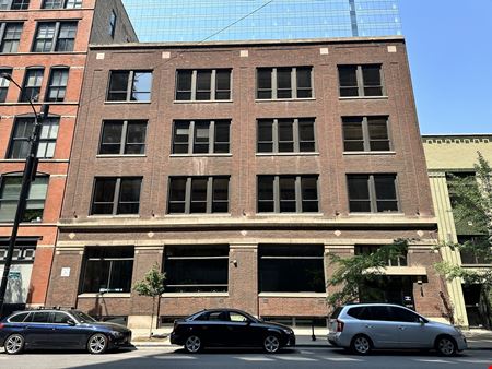 A look at 208 S Jefferson commercial space in Chicago