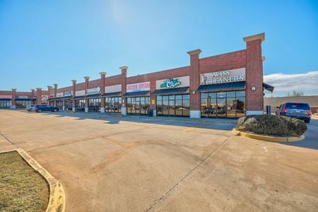 A look at Glen Eagles Plaza commercial space in Edmond