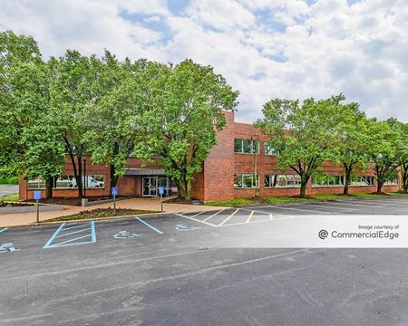 A look at Courtyard Commercial space for Rent in Creve Coeur