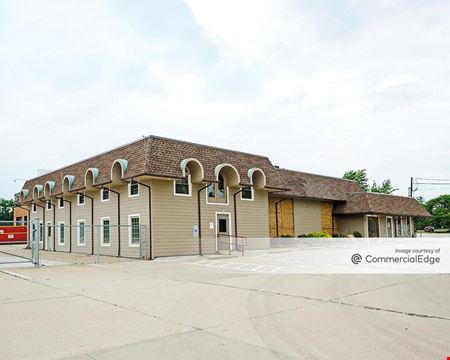 A look at 2636 Brecksville Road Industrial space for Rent in Richfield