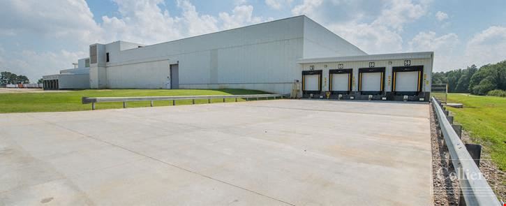 ±247,699 SF Industrial Space Available for Lease