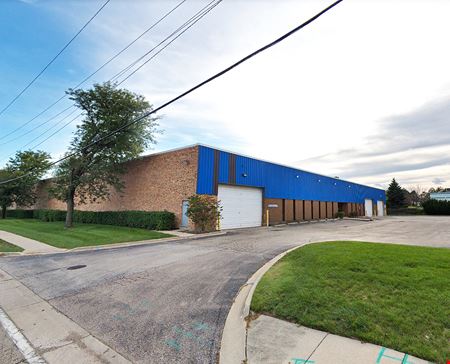 A look at 1700 S Butterfield Rd commercial space in Mundelein