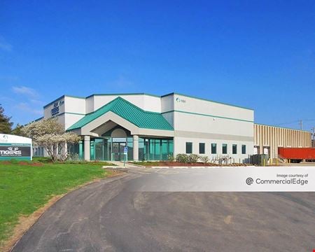 A look at Prologis Elk Grove Industrial Park - 1100 & 1200-1290 Thorndale Avenue commercial space in Elk Grove Village