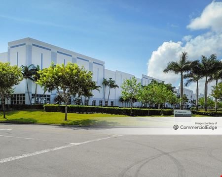 A look at Prologis Beacon Lakes Industrial Park - Building 29 commercial space in Miami
