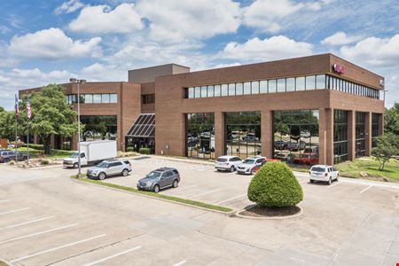 A look at Twin Central Tower commercial space in Richardson