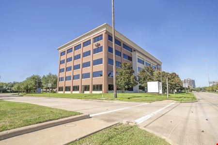 A look at Williams Trace commercial space in Sugar Land