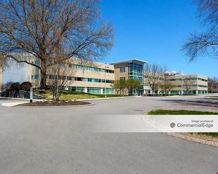 A look at Lexington Corporate Center Commercial space for Rent in Lexington