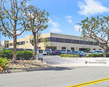 A look at 2522 Chambers Road Office space for Rent in Tustin