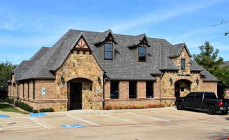 A look at 1120 Glade Road commercial space in Colleyville