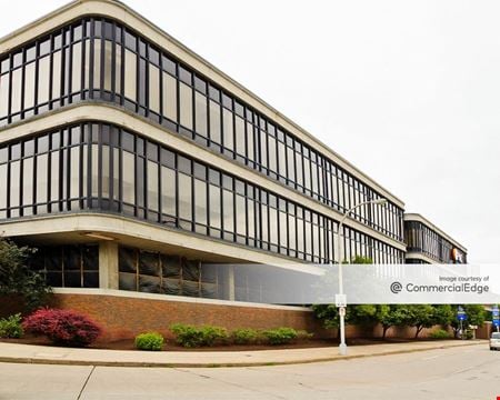 A look at 100 South Commons Office space for Rent in Pittsburgh