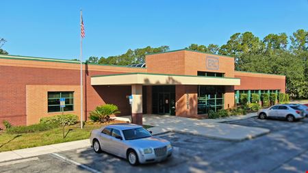 A look at 8014 Bayberry Road commercial space in Jacksonville