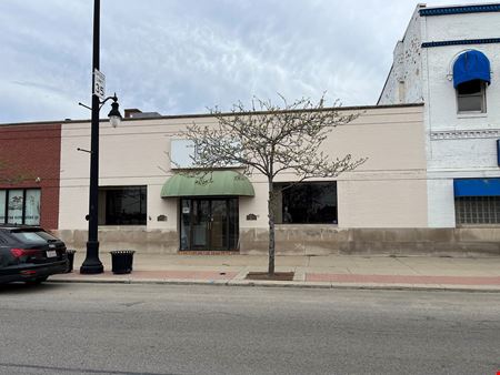 A look at 927 N. Summit Street commercial space in Toledo
