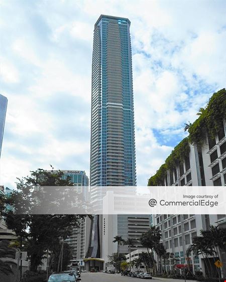 A look at Panorama Tower commercial space in Miami