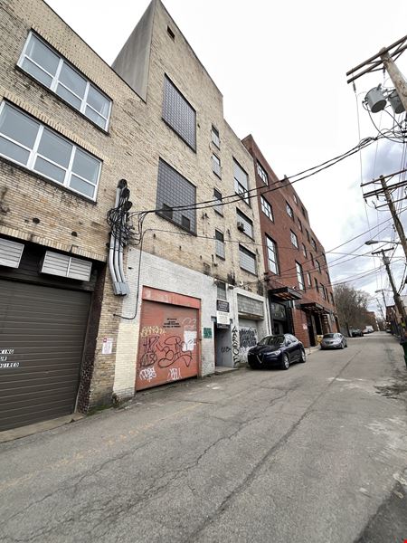 A look at Desirable Oakland Opportunity commercial space in Pittsburgh