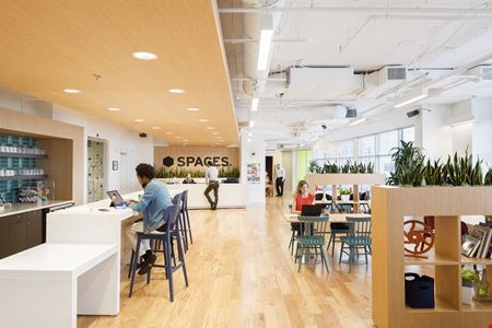 A look at Spaces Chase Tower Coworking space for Rent in Chevy Chase