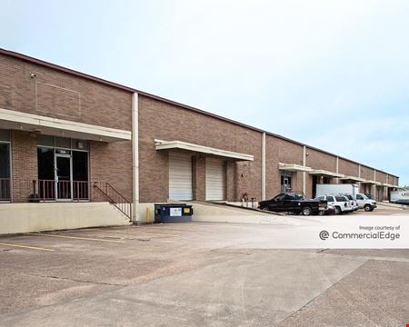 A look at Minimax Business Park commercial space in Houston