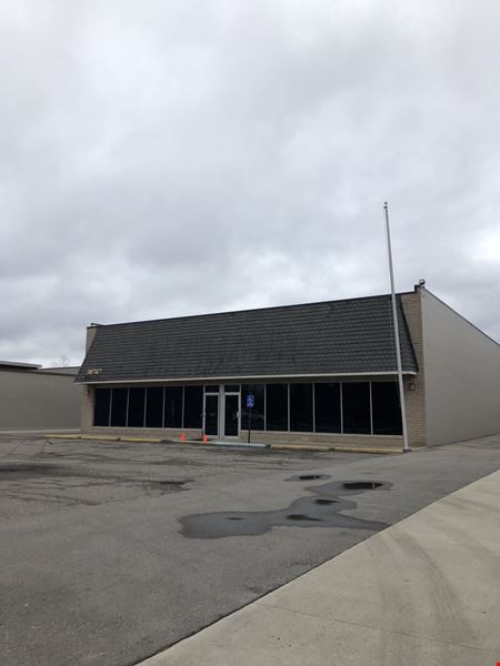 A look at 30747 W 10 Mile Rd Commercial space for Rent in Farmington Hills