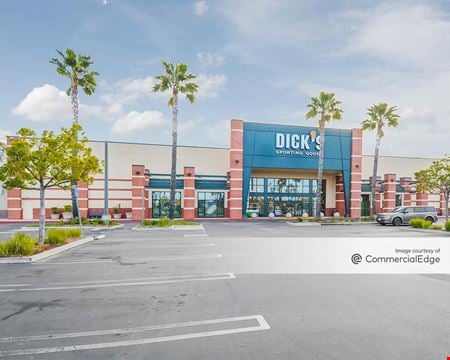 A look at Esplanade Shopping Center Retail space for Rent in Oxnard