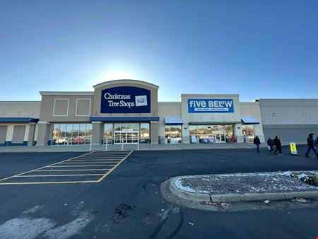 A look at Pirate's Plaza commercial space in Flint Twsp
