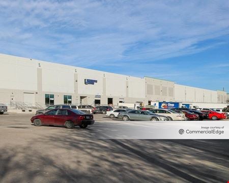 A look at 4810 Eisenhauer Road commercial space in San Antonio