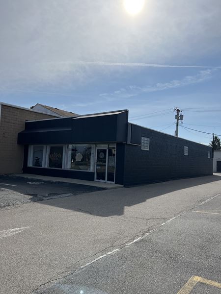 A look at 200 E National Rd commercial space in Vandalia