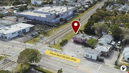 A look at Kwik Stop Retail space for Rent in Fort Lauderdale