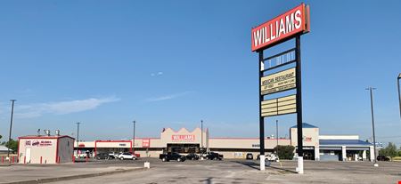 A look at Westport Shopping Center commercial space in Moore