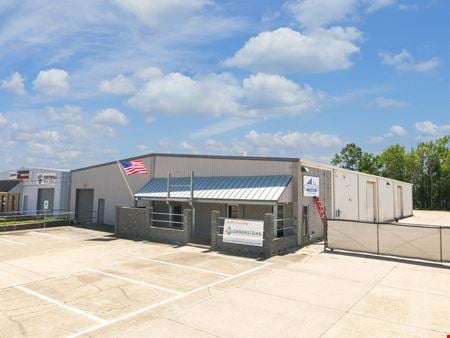 A look at Spacious Office Warehouse for Sale or Lease on Mammoth Ave commercial space in Baton Rouge