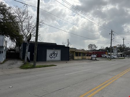 A look at 6500 N Main St commercial space in Houston