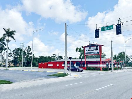 A look at 3630 Cleveland Ave commercial space in Fort Myers