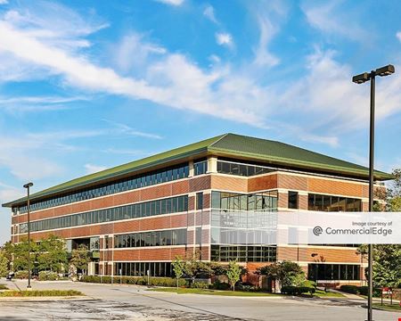 A look at Honey Creek Corporate Center I commercial space in Milwaukee