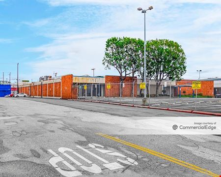 A look at 450 & 500 South Central Avenue Industrial space for Rent in Los Angeles