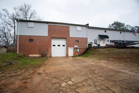 A look at Warehouse Space near downtown Seneca! Industrial space for Rent in Seneca