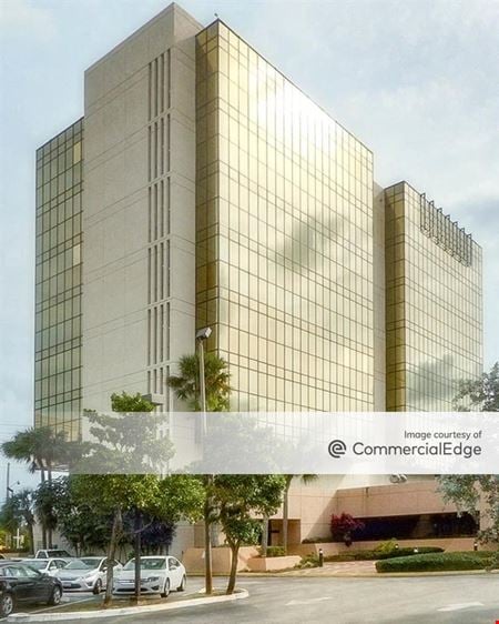 A look at Wells Fargo Financial Tower Office space for Rent in Hollywood